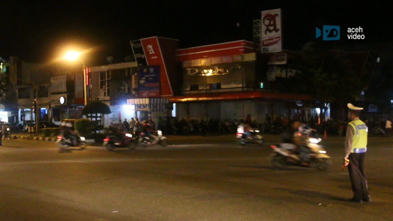 Detik Detik Malam Pergantian Tahun Kota Banda Aceh Sepi Aceh Video