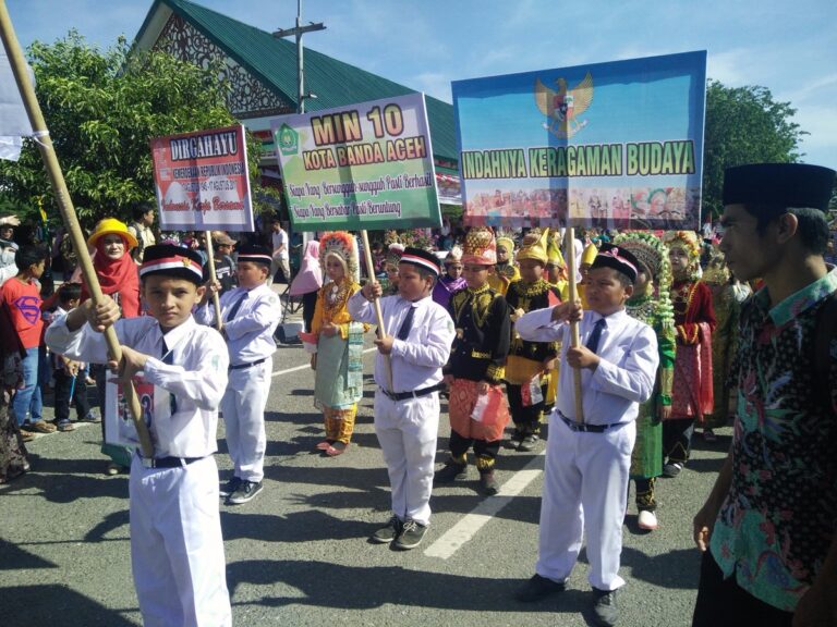 40+ Min 6 Banda Aceh
Pictures
