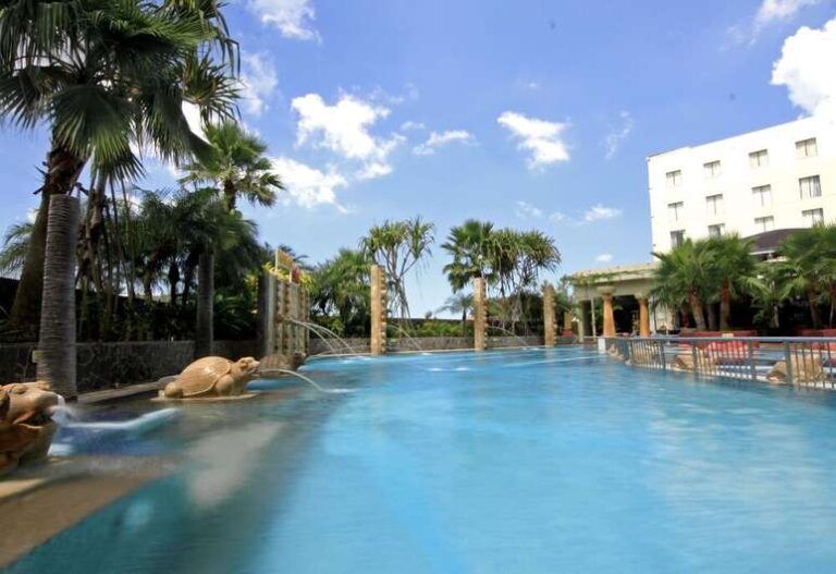 38+ Hotel Banda Aceh Yang Ada Kolam Renang
Gif