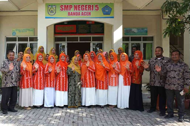 36+ Smp 5 Banda Aceh
Gif