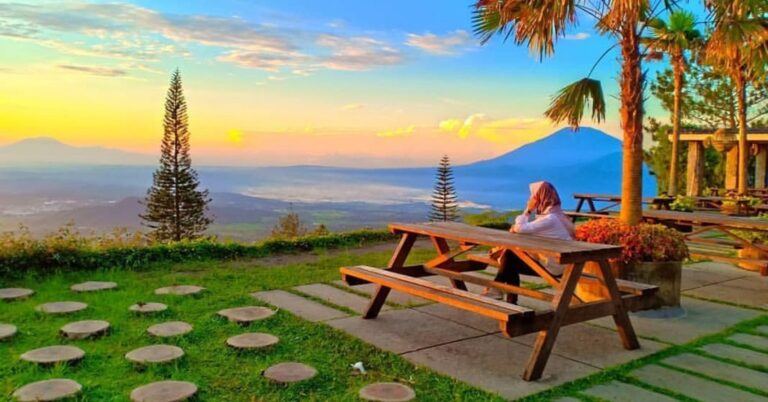 34+ Jenis Tempat Wisata Di Jakarta
Background