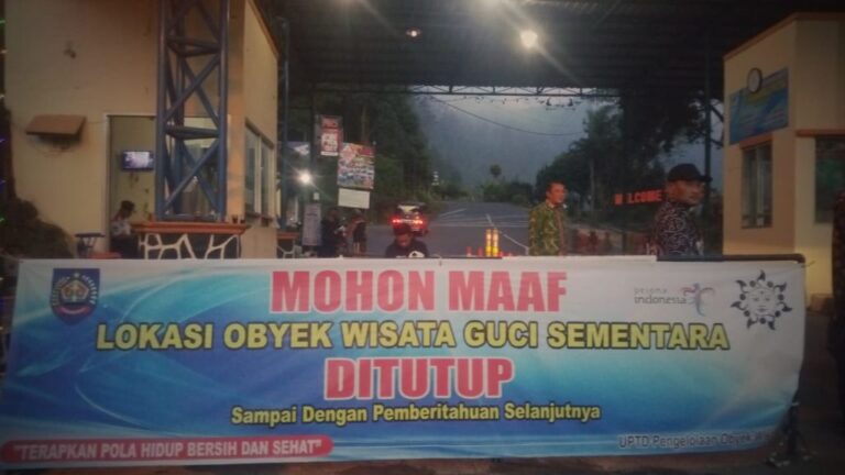 12+ Tempat Wisata Guci
Gif