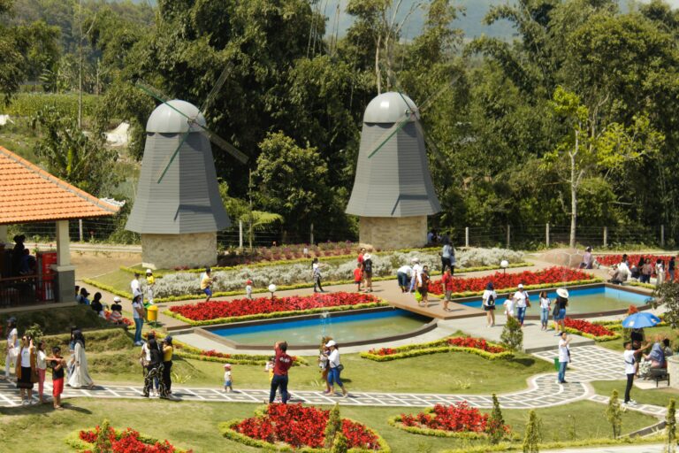 12+ Tempat Wisata Di Bali Yang Terkenal
Background