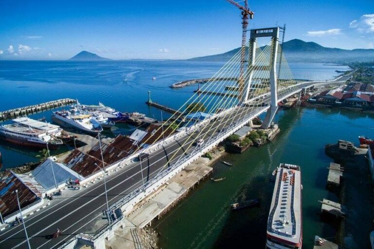 35+ Tempat Wisata Manado
Pics