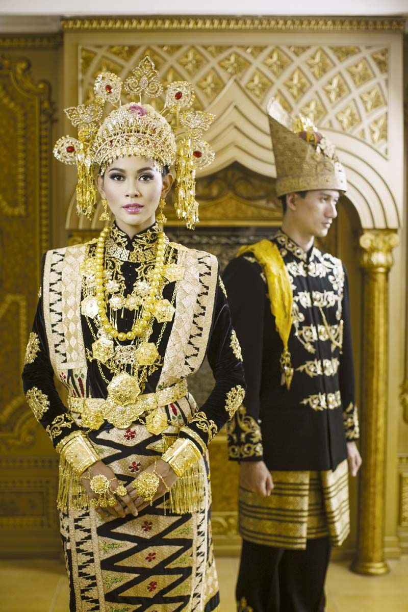 baju adat aceh perempuan dan laki-laki Adat jawa sunda perempuan pengantin adapun terlihat agar sedemikian rupa