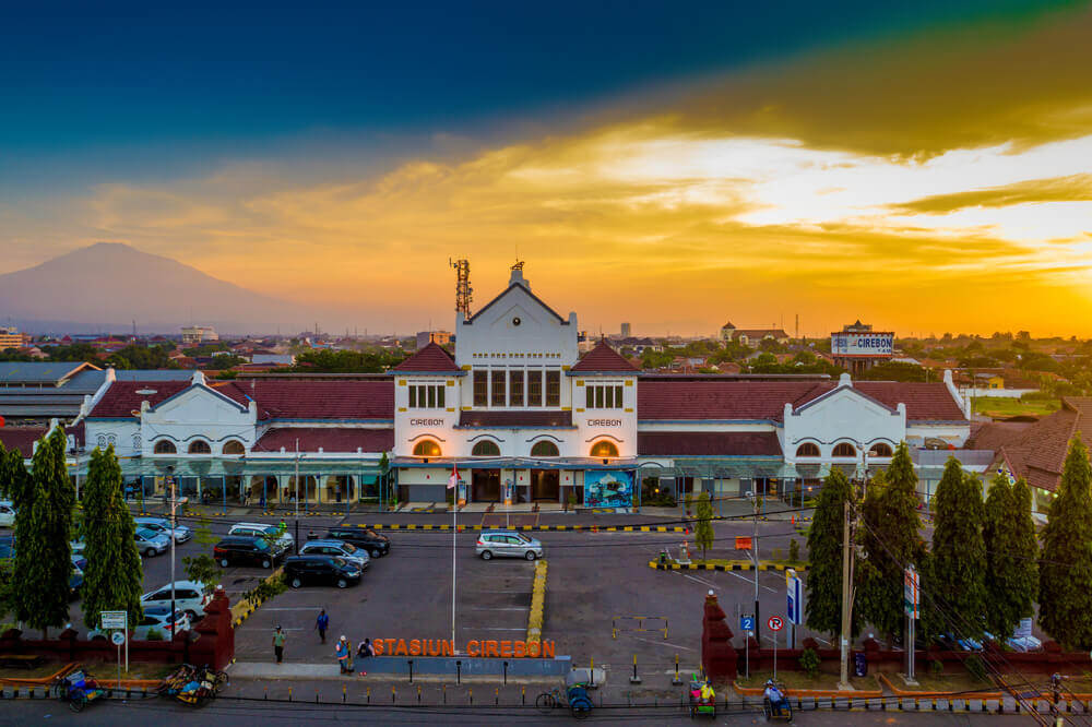 tempat wisata cirebon Cirebon kuningan sekitar majalengka indramayu sayang dilewatkan tripcanvas masuk