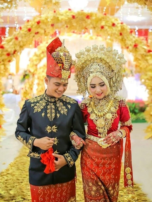 Adat Baju Aceh Pernikahan